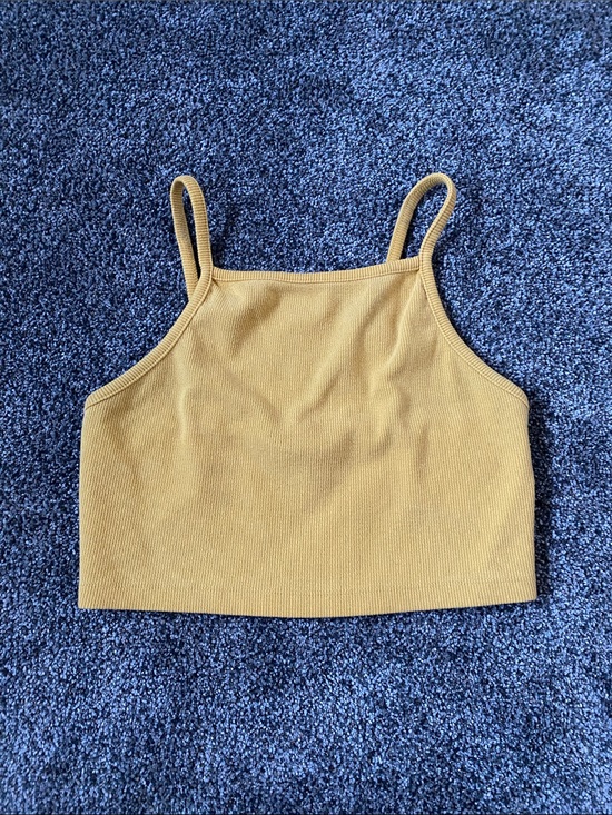 Forever 21 Tops - Forever 21 Mustard Ribbed Cropped Tank